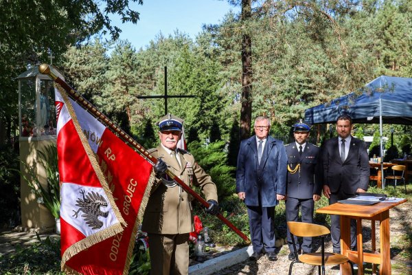W Głuchowie pamięć o poległych żołnierzach wciąż żywa